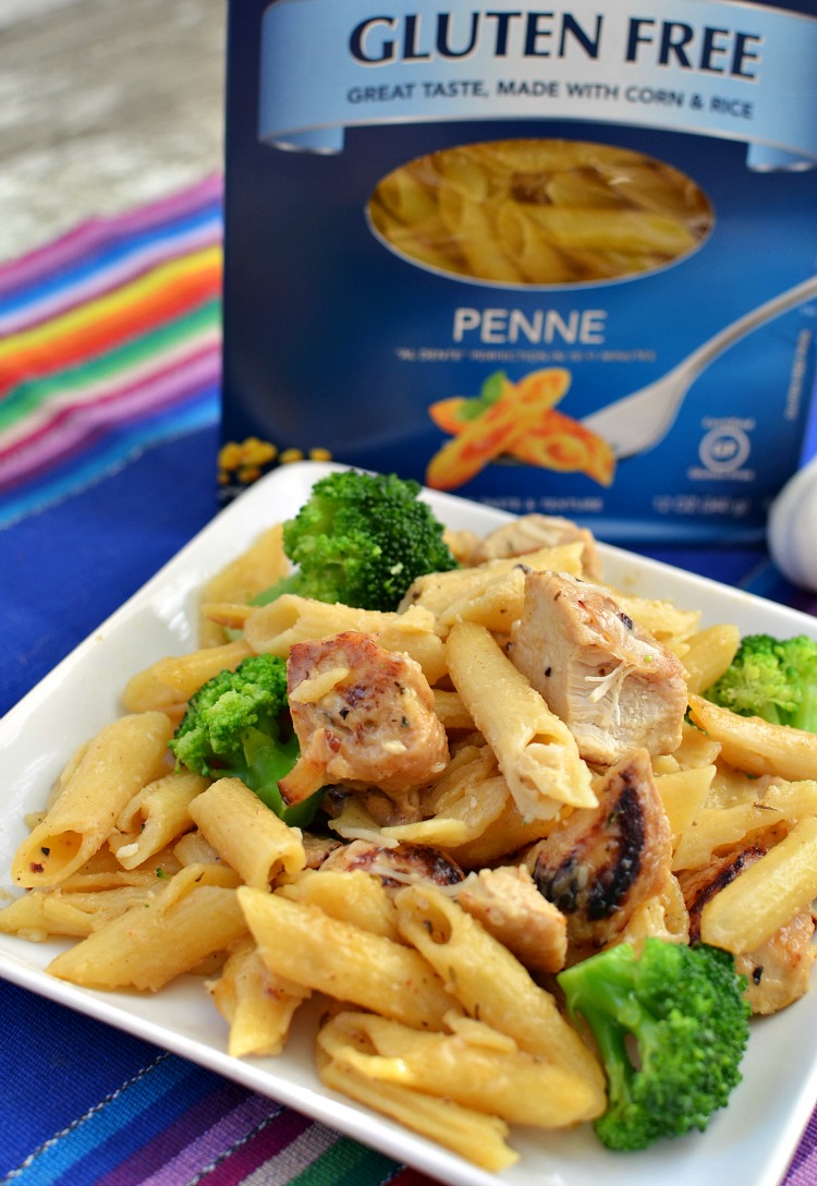 One Pot Gluten-Free Blackened Chicken Alfredo Recipe - Rick On the Rocks