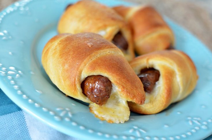 breakfast pigs in a blanket