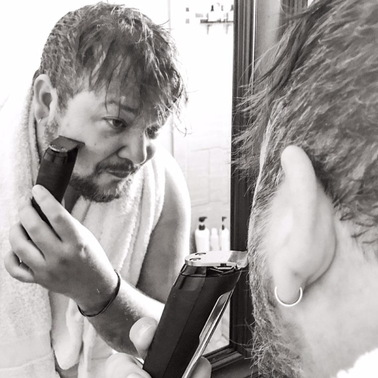 This Kit Transforms Stubble Into Massive Beard Overnight!