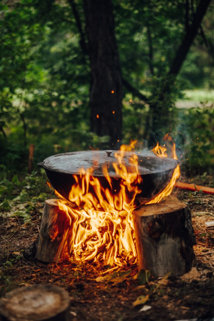 Characteristics of Hickory Firewood