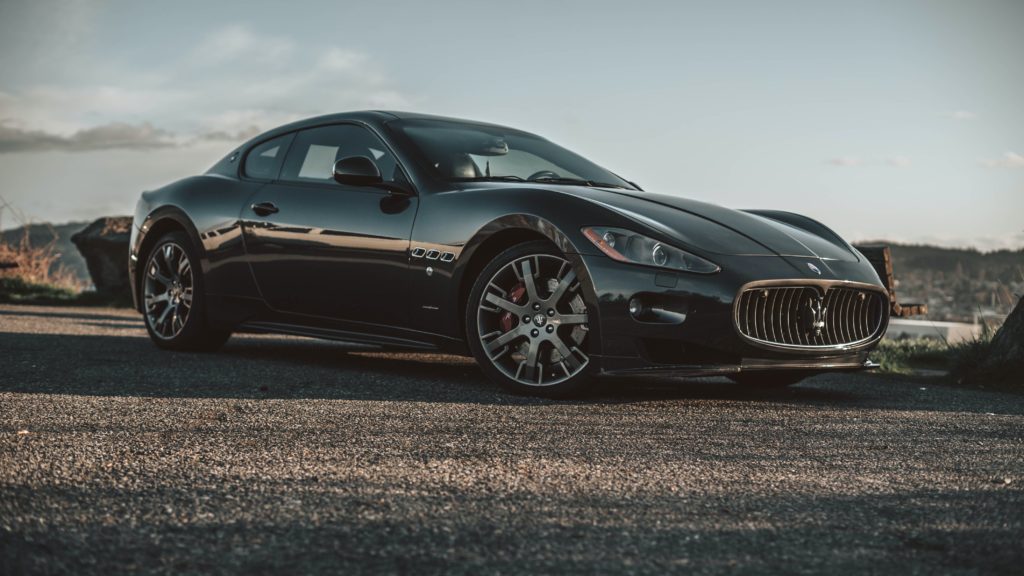 Jaguar vs. Maserati: What Do Car Connoisseurs Say?