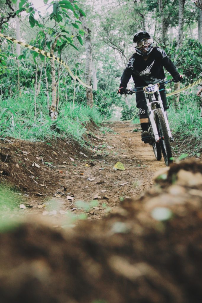 How to Incorporate HIIT Workouts Into Your Mountain Bike Training Program