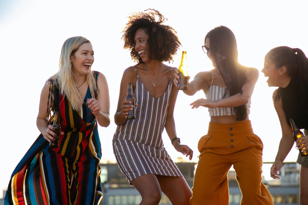 Ways to Arrange a Dance Party with Your Girl Friends