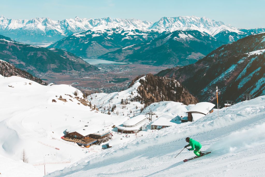 Unforgettable Snowboarding Adventures That Thaw the Boredom