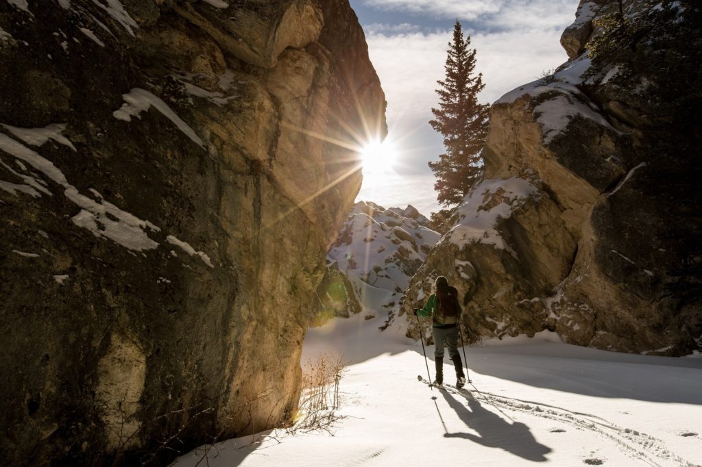Unforgettable Snowboarding Adventures That Thaw the Boredom