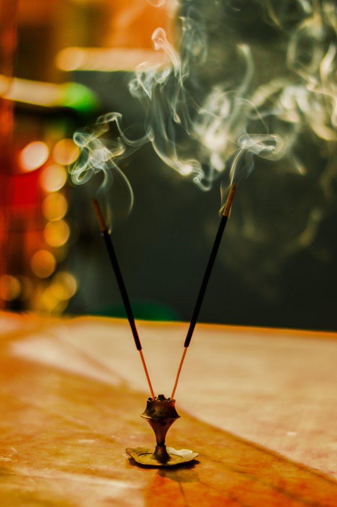 Exploring the Healing Properties of Incense