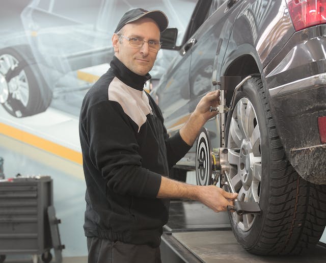 A Comprehensive Guide to Understanding the Basics of Vehicle Alignment
